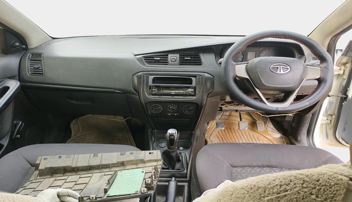 2017 Tata Zest XE 75PS DIESEL, Diesel, Manual, 2,20,659 km, interior