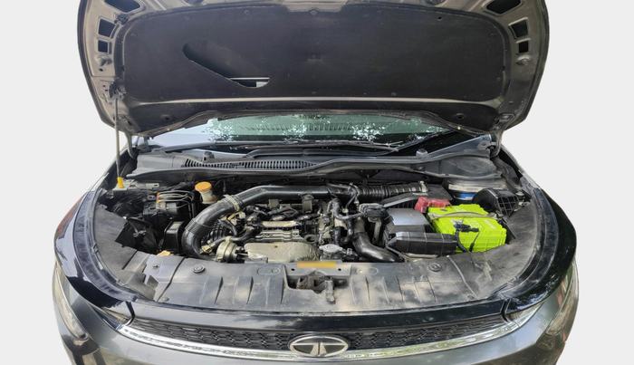 2022 Tata ALTROZ XZ PLUS PETROL, Petrol, Manual, 1,30,779 km, exterior
