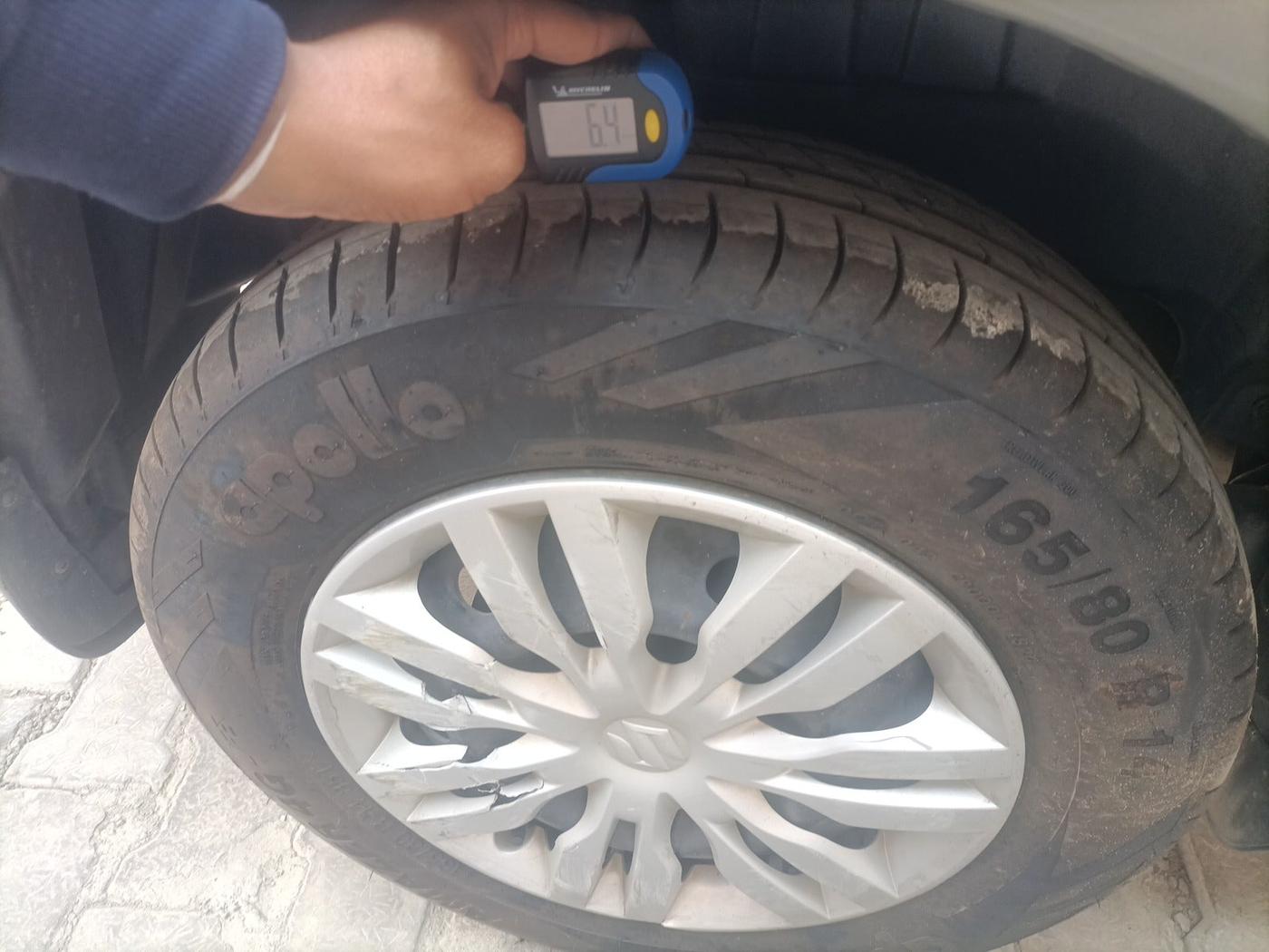 2021 Maruti Dzire VXI, Petrol, Manual, 61,164 km, tyre
