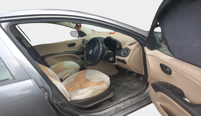 2010 Hyundai i10 MAGNA 1.2, Petrol, Manual, 73,059 km, interior