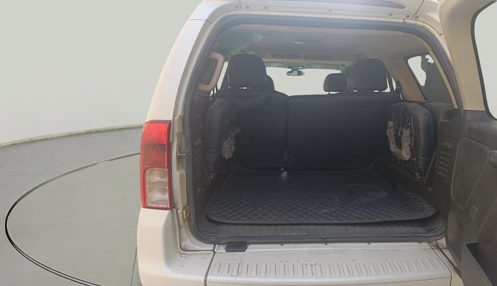 2017 Tata Safari Storme 2.2 VX 4X2, Diesel, Manual, 1,45,137 km, exterior