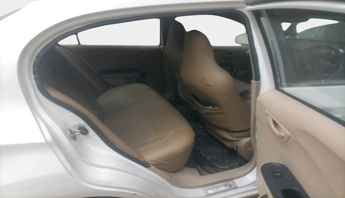 2015 Honda Amaze 1.2L I-VTEC S, Petrol, Manual, 1,10,245 km, interior
