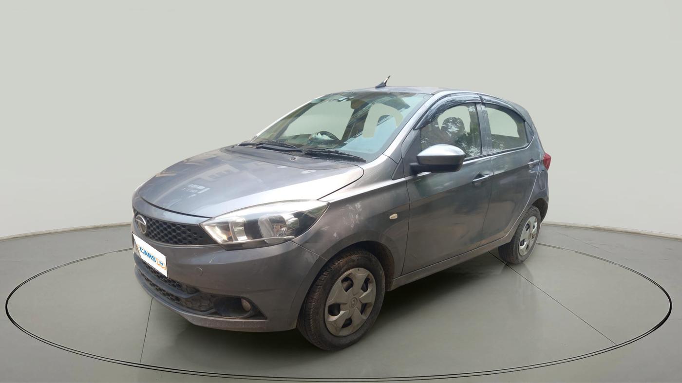 2018 Tata Tiago XT PETROL, Petrol, Manual, 1,20,976 km, exterior