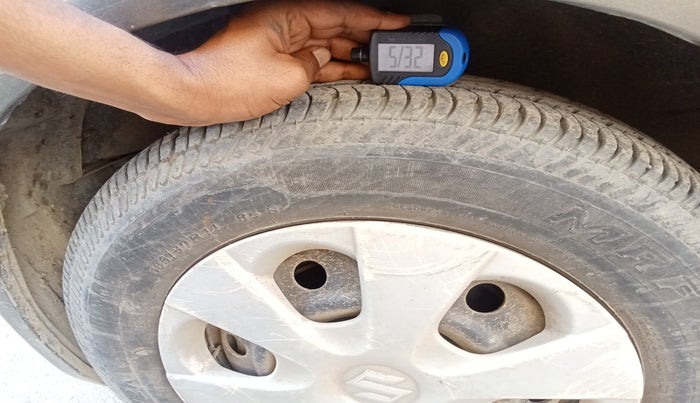 2011 Maruti Ritz VXI, Petrol, Manual, 88,348 km, tyre