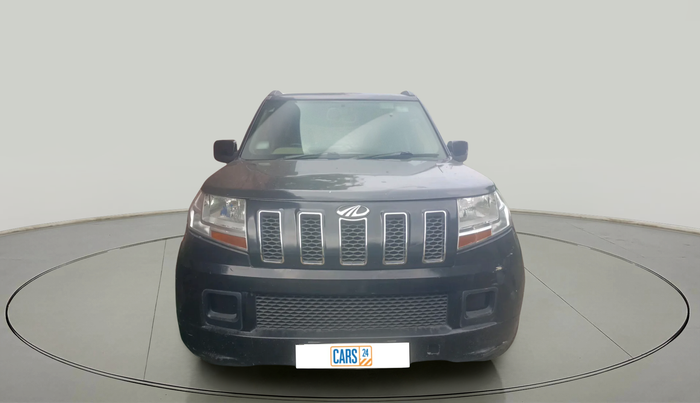 2017 Mahindra TUV300 T6 PLUS, Diesel, Manual, 71,917 km, exterior