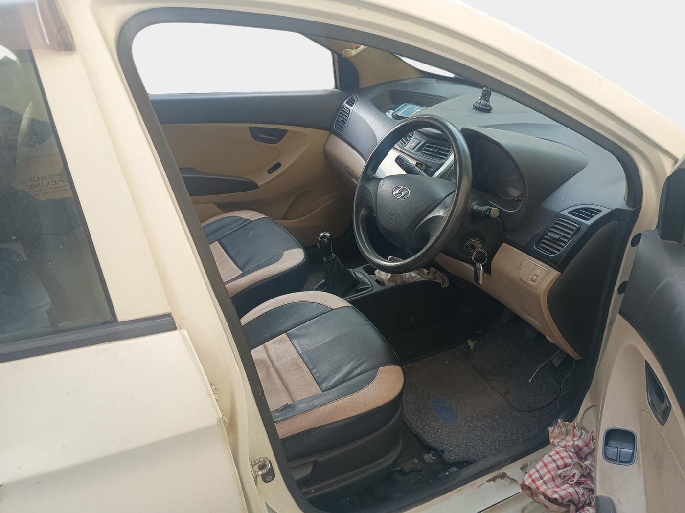 2012 Hyundai Eon ERA, Petrol, Manual, 1,06,194 km, interior
