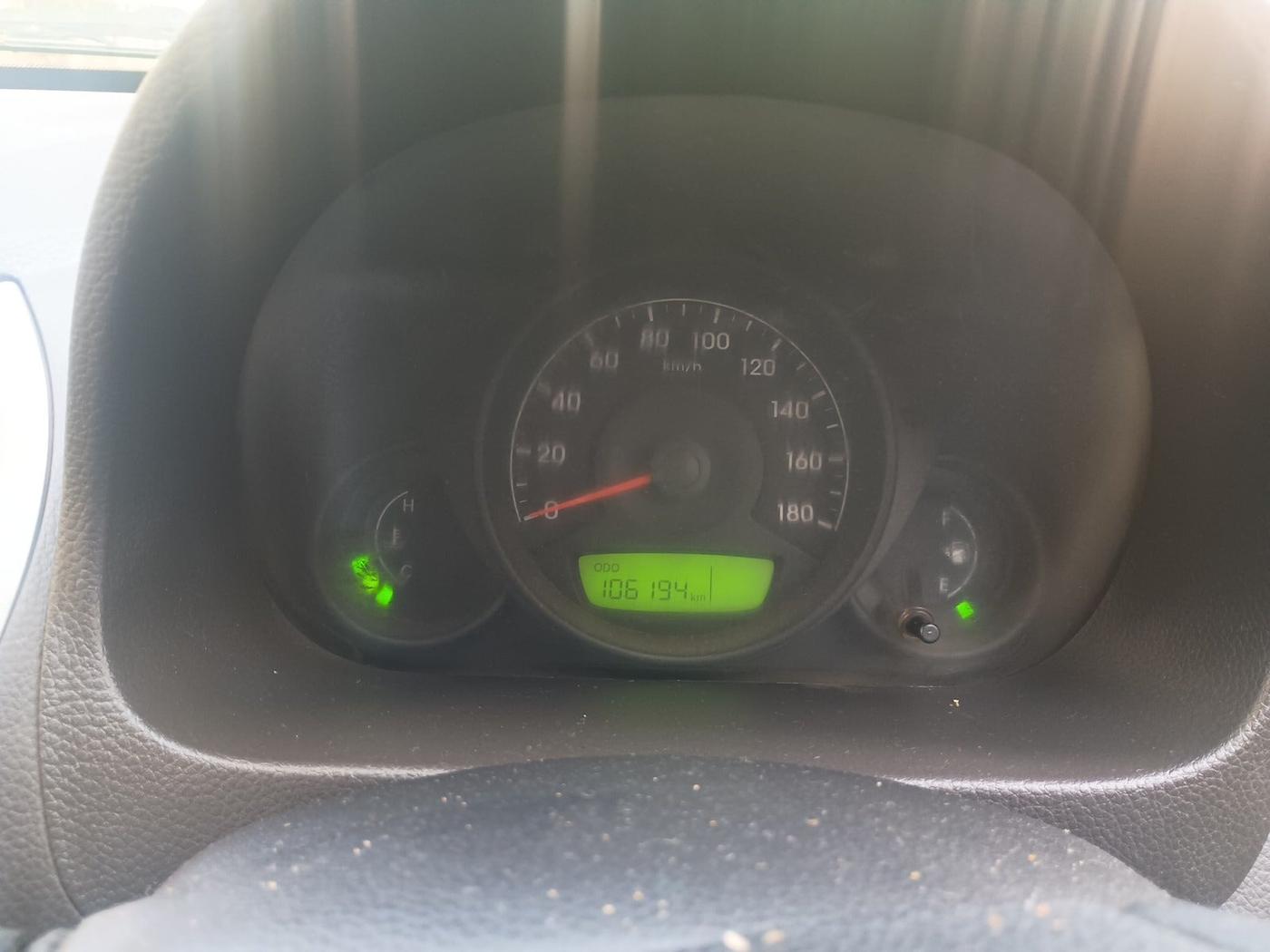 2012 Hyundai Eon ERA, Petrol, Manual, 1,06,194 km, interior
