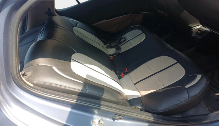 2015 Hyundai Grand i10 SPORTZ 1.2 KAPPA VTVT, Petrol, Manual, 40,369 km, interior