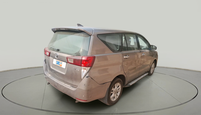 2017 Toyota Innova Crysta 2.4 VX 7 STR, Diesel, Manual, 2,40,935 km, exterior