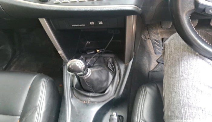 2017 Toyota Innova Crysta 2.4 VX 7 STR, Diesel, Manual, 2,40,935 km, interior