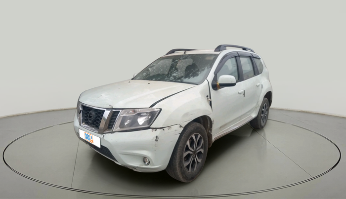 2015 Nissan Terrano XL (D), Diesel, Manual, 1,70,156 km, exterior