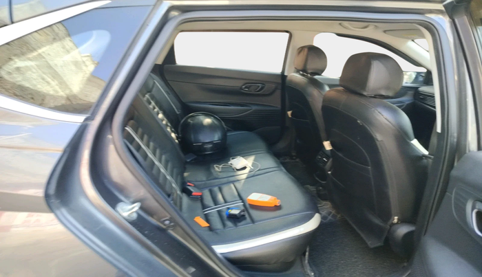 2022 Hyundai NEW I20 SPORTZ 1.2 MT, Petrol, Manual, 13,872 km, interior