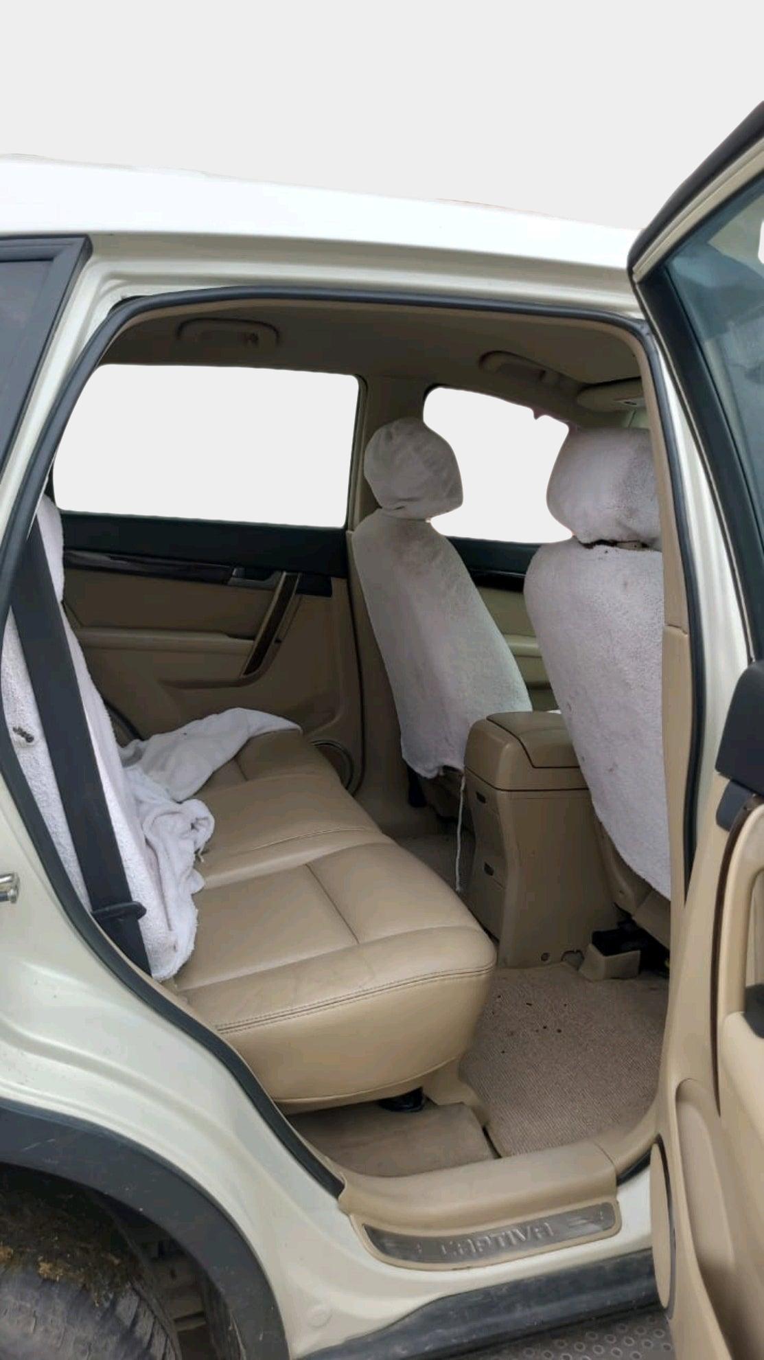 2011 Chevrolet Captiva LTZ AWD AT, Diesel, Automatic, 18,00,000 km, interior