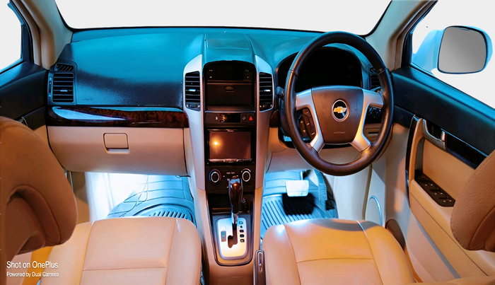 2011 Chevrolet Captiva LTZ AWD AT, Diesel, Automatic, 1,82,384 km, interior