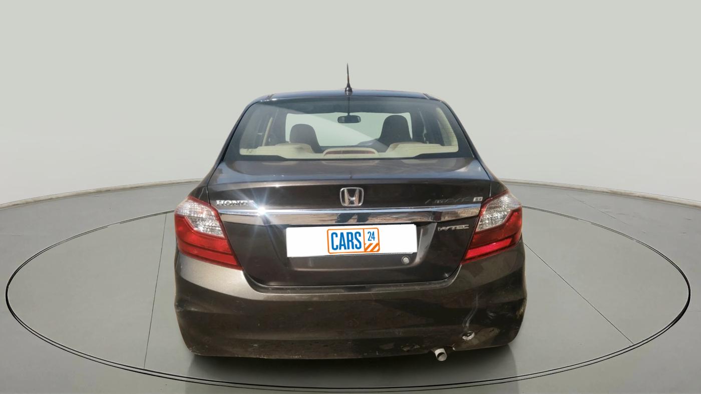 2017 Honda Amaze 1.2L I-VTEC SX, CNG, Manual, 1,04,776 km, exterior