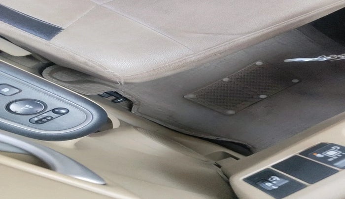 2017 Honda Amaze 1.2L I-VTEC SX, Petrol, Manual, 1,04,776 km, interior