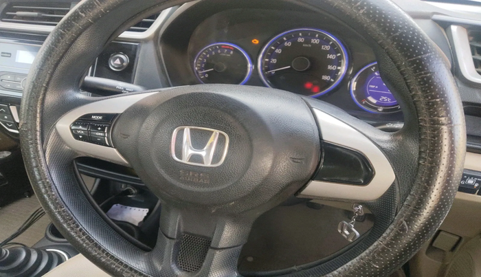 2017 Honda Amaze 1.2L I-VTEC SX, Petrol, Manual, 1,04,776 km, interior