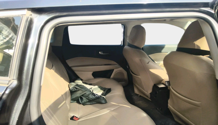 2018 Jeep Compass LONGITUDE (O) 2.0 DIESEL, Diesel, Manual, 1,08,831 km, interior