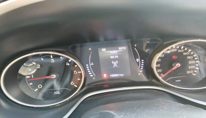 2018 Jeep Compass LONGITUDE (O) 2.0 DIESEL, Diesel, Manual, 1,08,831 km, interior