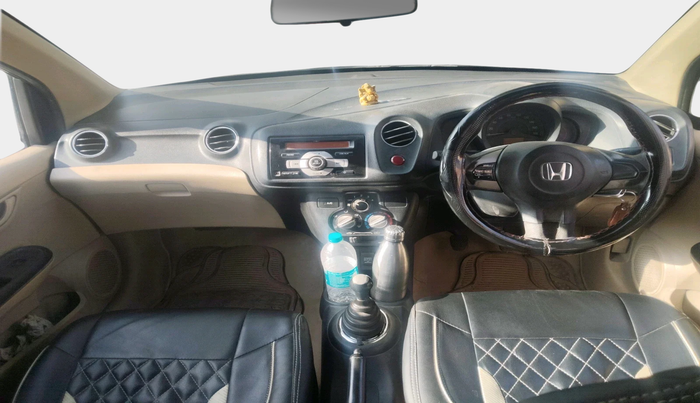 2015 Honda Amaze 1.5L I-DTEC S, Diesel, Manual, 1,55,026 km, interior