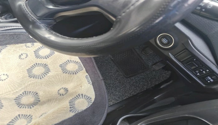 2020 Maruti Vitara Brezza VXI, Petrol, Manual, 82,186 km, interior