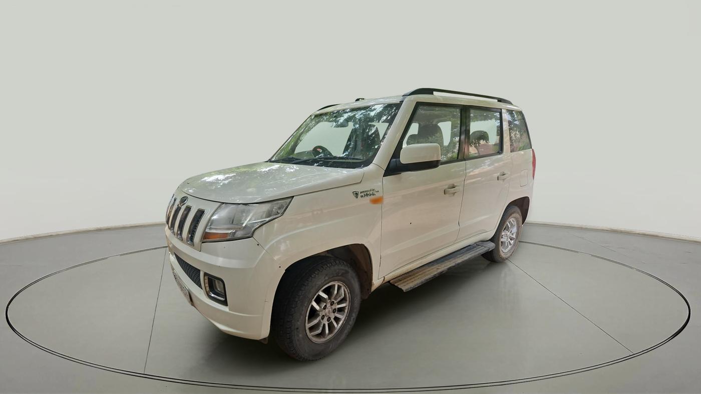 2016 Mahindra TUV300 T8, Diesel, Manual, 78,667 km, exterior