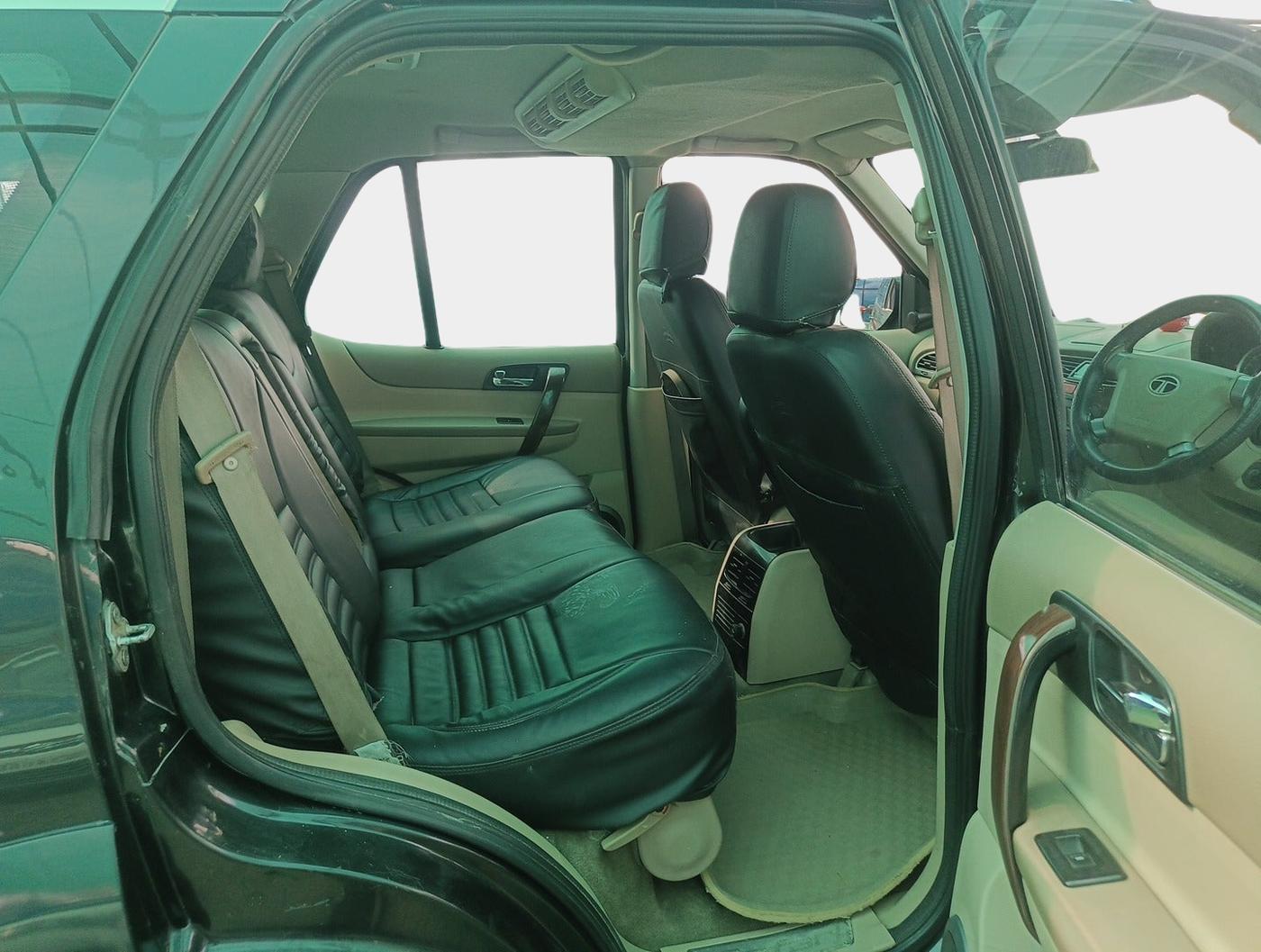 2012 Tata Safari Storme 2.2 VX 4X2, Diesel, Manual, 83,488 km, interior