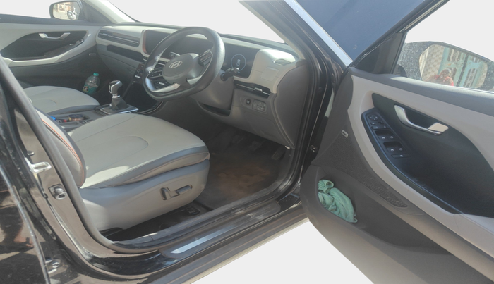 2024 Hyundai Creta SX (O) 1.5 PETROL, Petrol, Manual, 15,000 km, interior