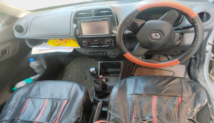 2017 Renault Kwid RXT 0.8, Petrol, Manual, 1,40,812 km, interior