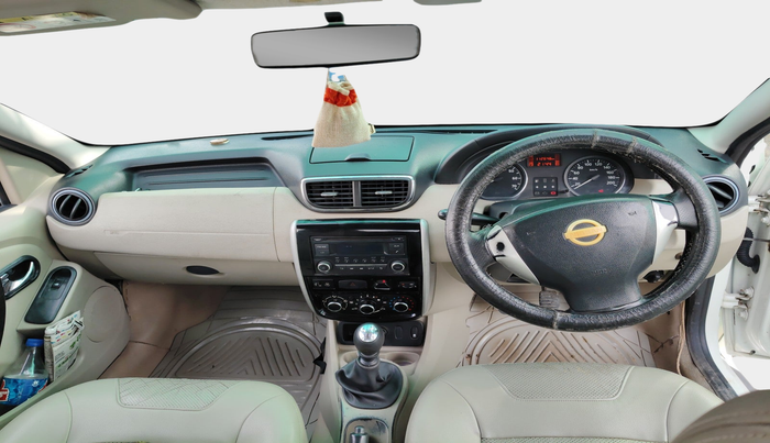 2014 Nissan Terrano XL (D), Diesel, Manual, 1,12,647 km, interior