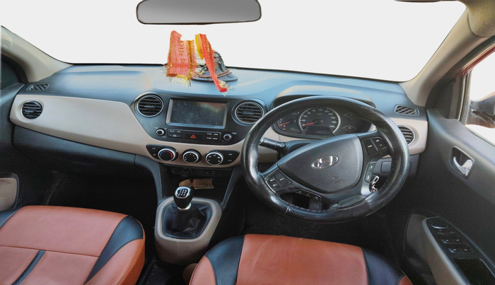 2018 Hyundai Grand i10 SPORTZ 1.2 KAPPA VTVT, Petrol, Manual, 80,000 km, interior