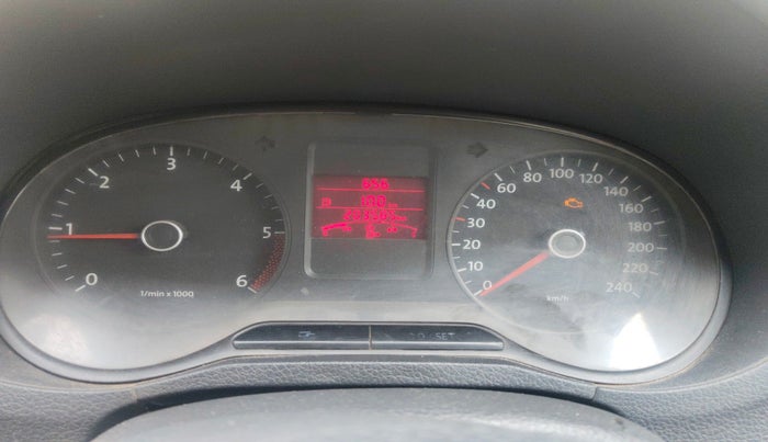 2011 Volkswagen Polo TRENDLINE 1.2L DIESEL, Diesel, Manual, 2,03,585 km, interior