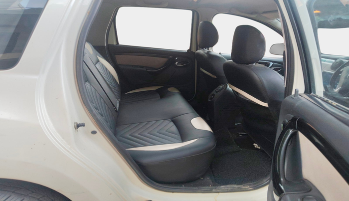 2012 Renault Duster 110 PS RXZ DIESEL, Diesel, Manual, 1,17,961 km, interior