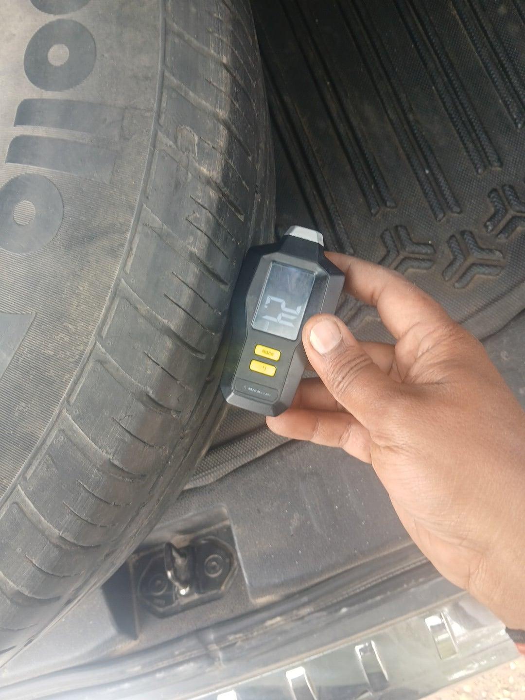 2019 Tata Harrier XZ 2.0L, Diesel, Manual, 1,09,387 km, tyre