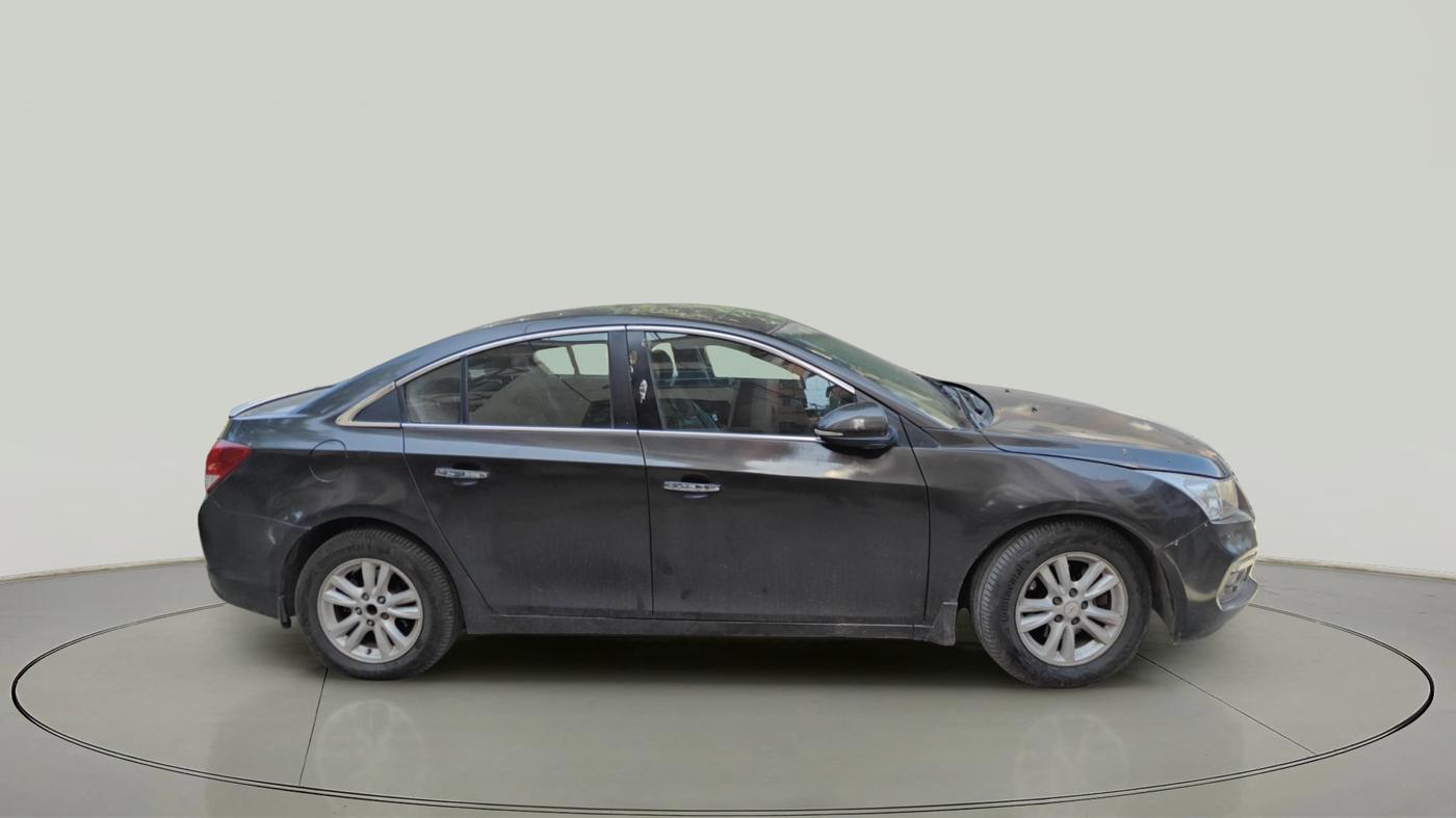 2016 Chevrolet Cruze LTZ, Diesel, Manual, 2,48,005 km, exterior