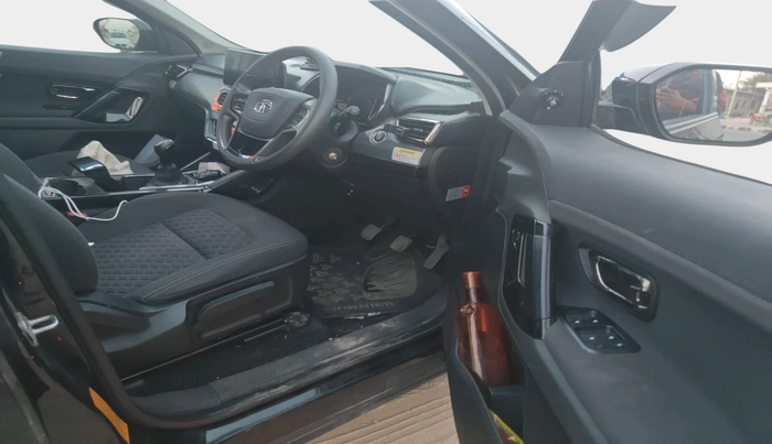 2023 Tata Harrier XT PLUS 2.0L KRYOTEC DARK EDITON, Diesel, Manual, 38,147 km, interior