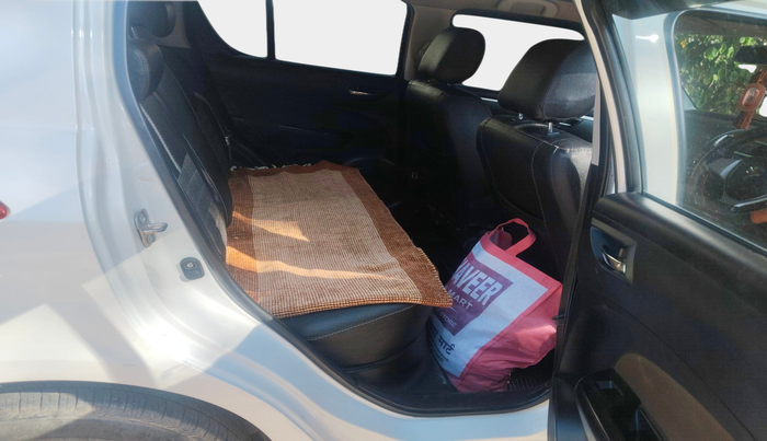 2016 Maruti Swift VXI, Petrol, Manual, 73,398 km, interior