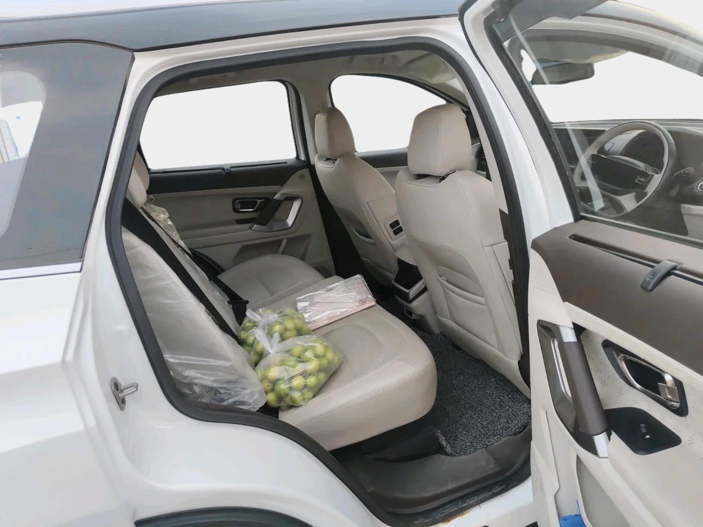 2024 Tata Safari ACCOMPLISHED PLUS DUAL TONE, Diesel, Manual, 23,000 km, interior