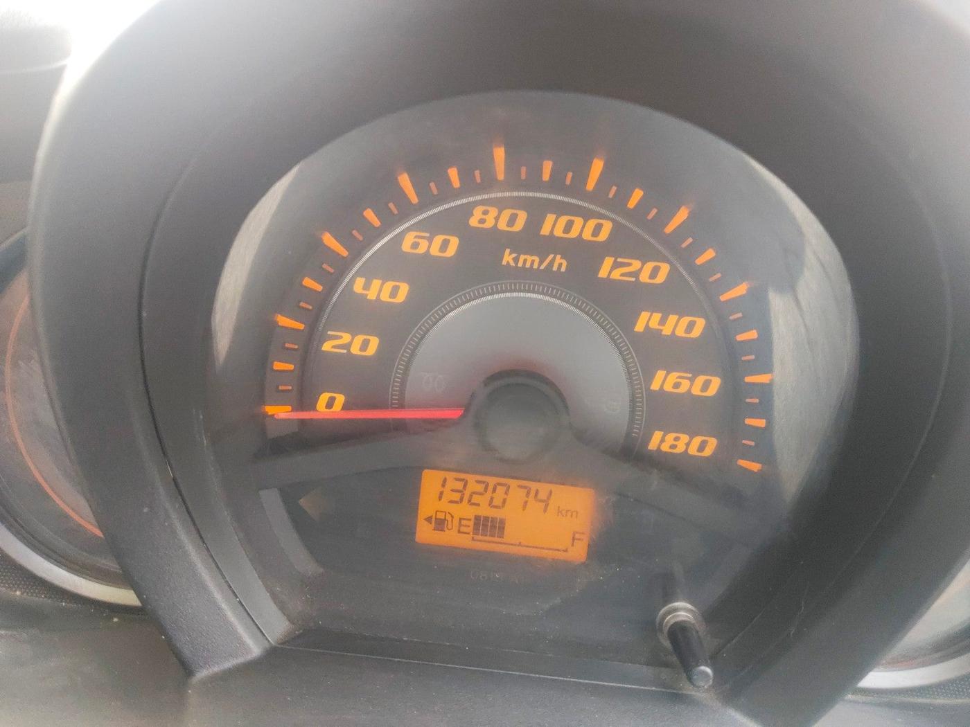 2015 Honda Amaze 1.5L I-DTEC E, Diesel, Manual, 1,32,074 km, interior