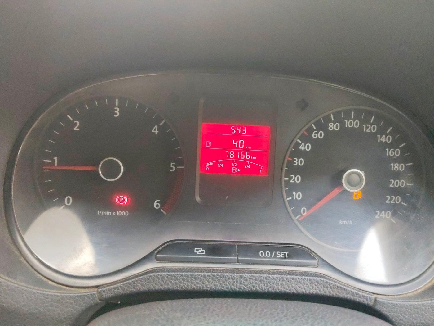 2012 Volkswagen Polo COMFORTLINE 1.2L PETROL, Petrol, Manual, 78,166 km, interior