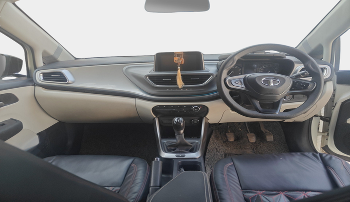 2022 Tata ALTROZ XZ PETROL, Petrol, Manual, 23,187 km, interior