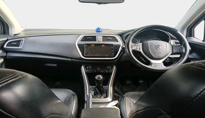 2017 Maruti S Cross ALPHA 1.3, Diesel, Manual, 1,31,899 km, interior