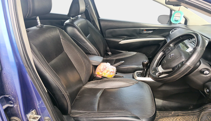 2017 Maruti S Cross ALPHA 1.3, Diesel, Manual, 1,31,899 km, interior