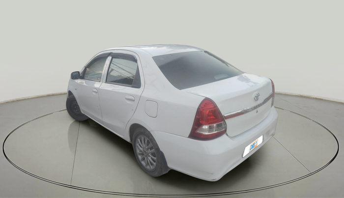 2011 Toyota Etios V, Petrol, Manual, 1,55,595 km, exterior