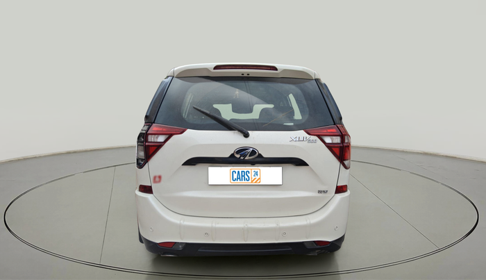 2019 Mahindra XUV500 W9, Diesel, Manual, 1,16,484 km, exterior