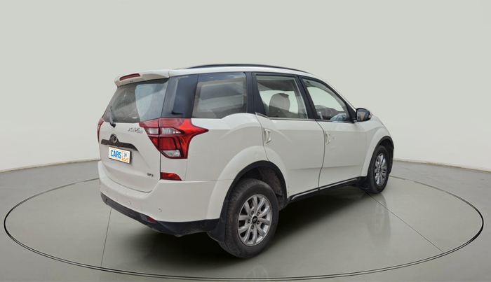 2019 Mahindra XUV500 W9, Diesel, Manual, 1,16,484 km, exterior