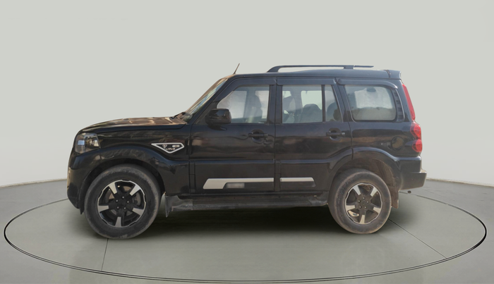 2023 Mahindra SCORPIO CLASSIC S11 7STR, Diesel, Manual, 25,000 km, exterior