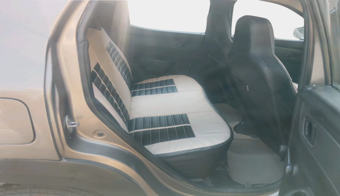 2017 Renault Kwid RXT 0.8 (O), Petrol, Manual, 96,192 km, interior