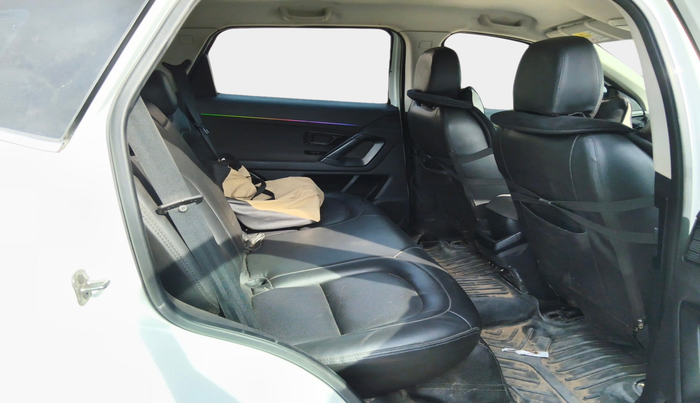 2022 Tata Harrier XE 2.0L KRYOTEC, Diesel, Manual, 86,213 km, interior