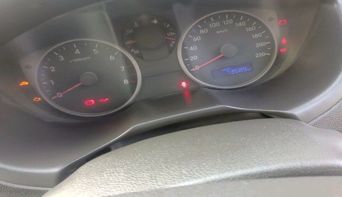 2013 Hyundai i20 MAGNA (O) 1.2, Petrol, Manual, 73,589 km, interior